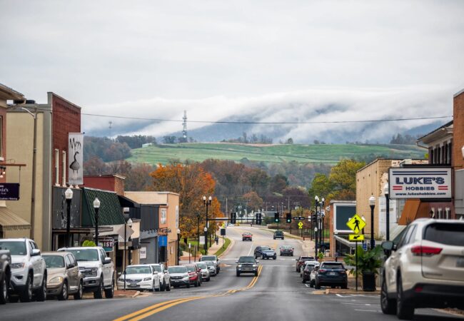 🌾How to Live as a Christian in a Rural Town with City Traffic at the Edges