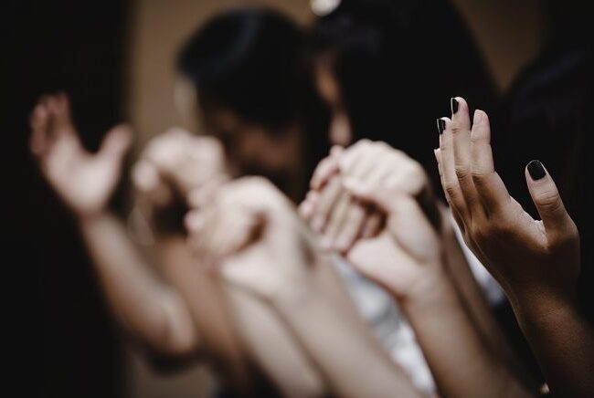 🏛️ Understanding Non-Denominational Churches: A Deep Dive into America's Fastest-Growing Church Movement